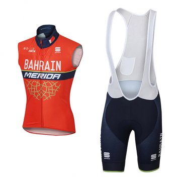 Gilet antivento Bahrain Merida 2017 rosso